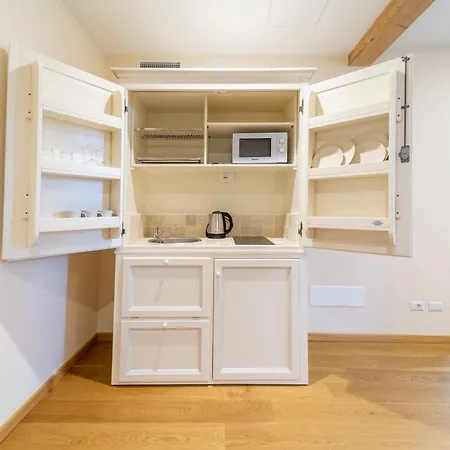 Al Torrione Apartment