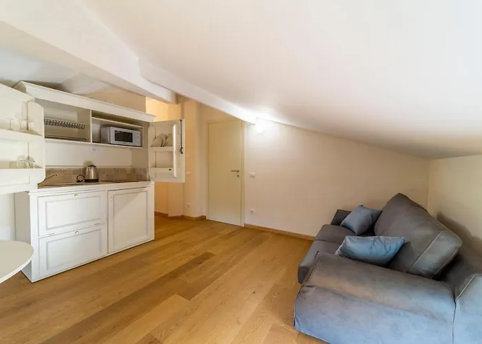 Al Torrione * كولّيكْيو